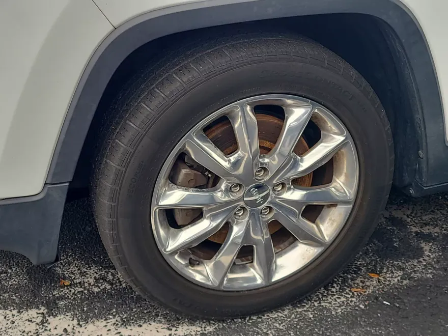 2015 Jeep Cherokee Limited photo 1