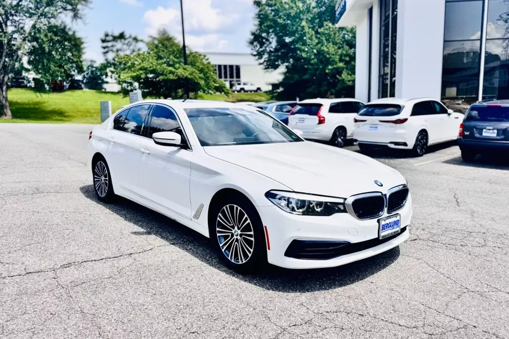 2019 Bmw 530i xDrive Sedan photo 1