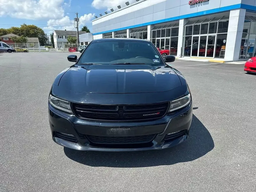 2015 Dodge Charger R/T photo 1