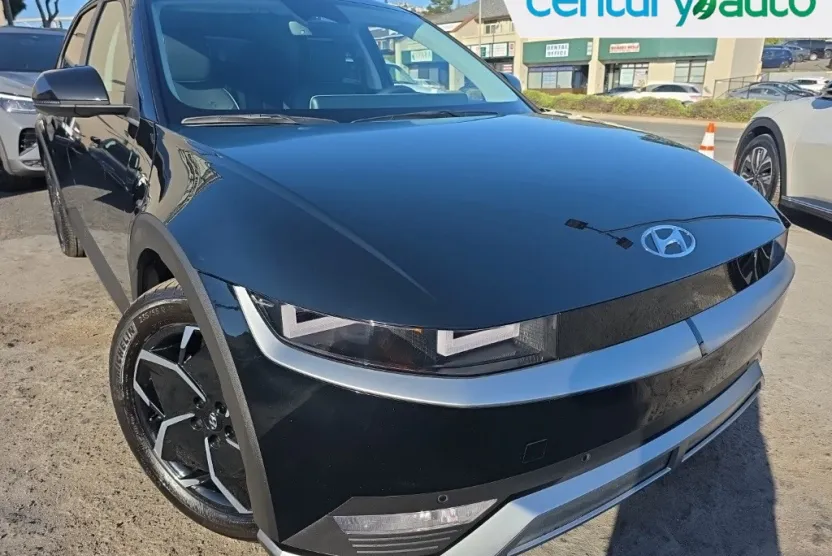 2023 Hyundai Ioniq 5 SEL photo 1