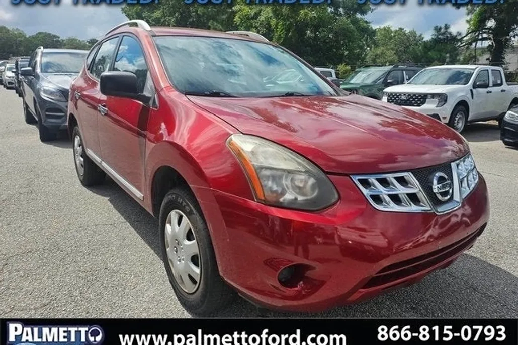 2015 Nissan Rogue Select S photo 1