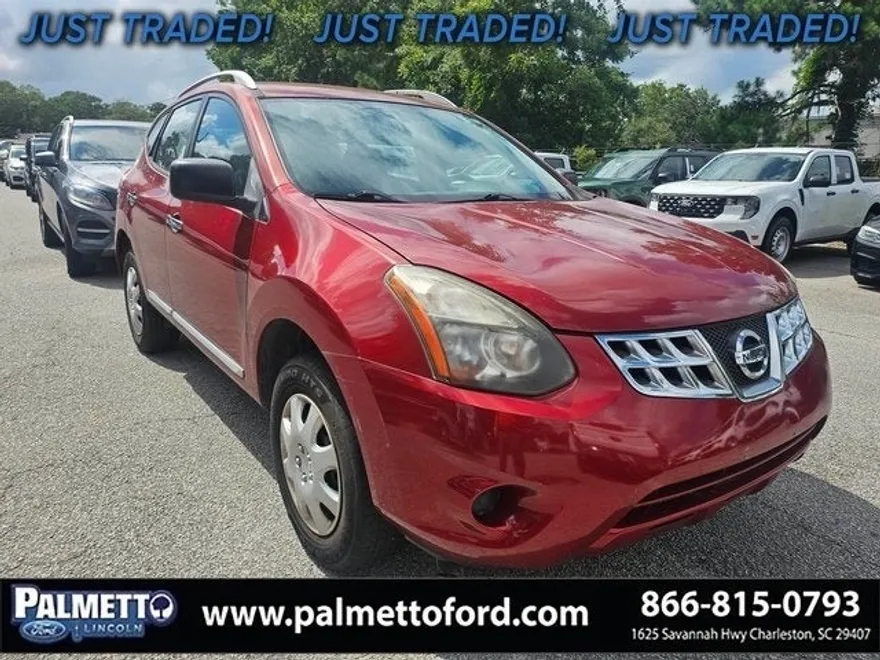 2015 Nissan Rogue Select S photo 1