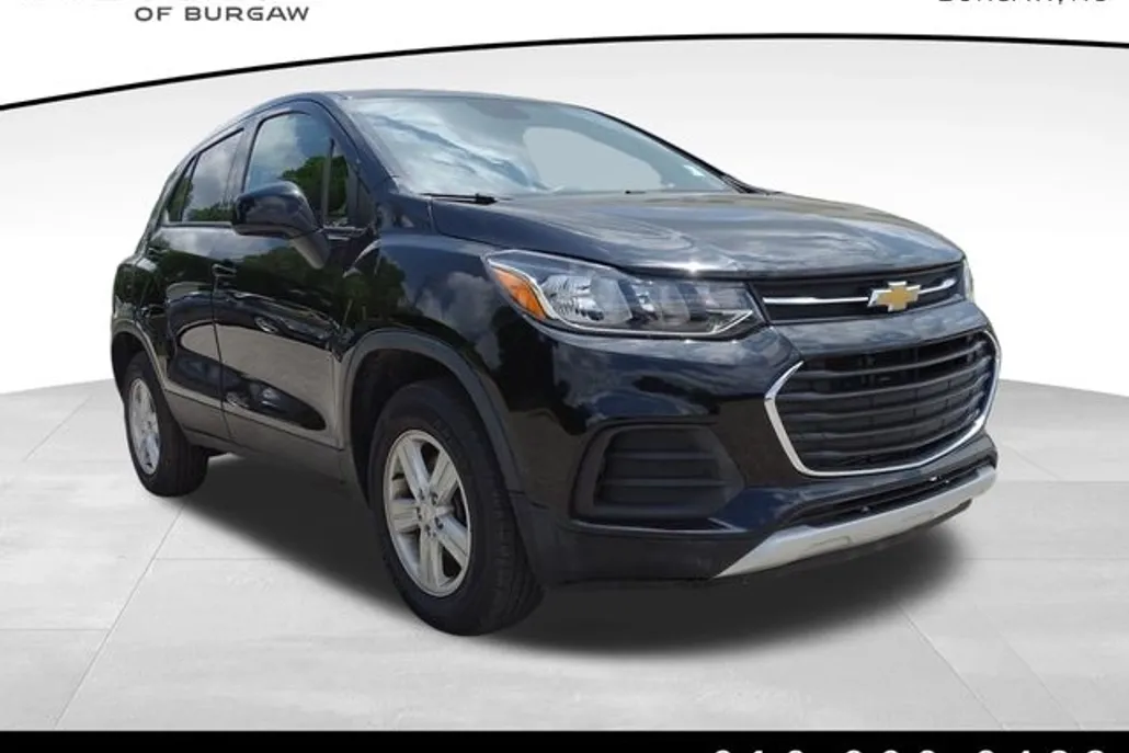 2020 Chevrolet Trax LS photo 1