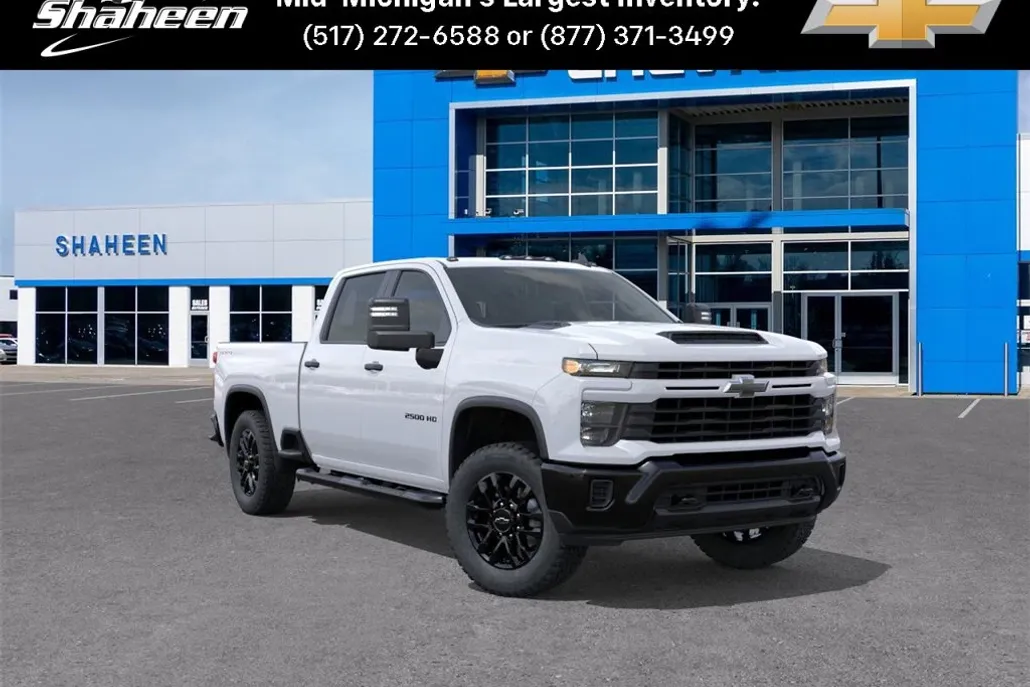 2026 Chevrolet Silverado 2500HD Custom photo 1
