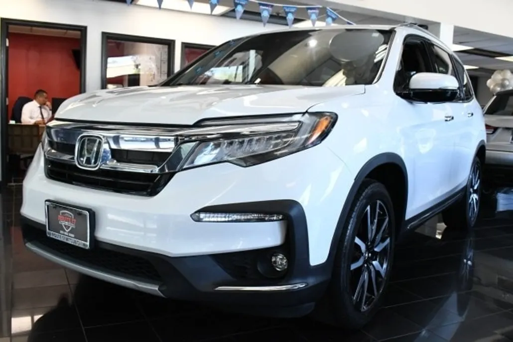 2020 Honda Pilot Elite photo 1