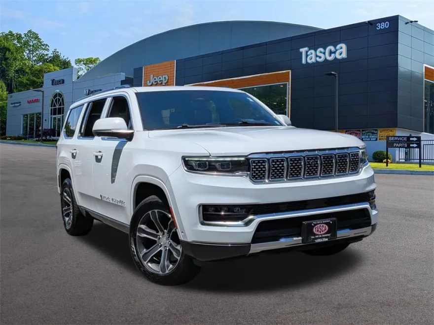 2022 Jeep Grand Wagoneer I photo 1