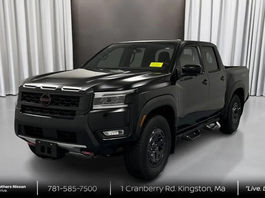 2025 Nissan Frontier PRO-4X photo 1