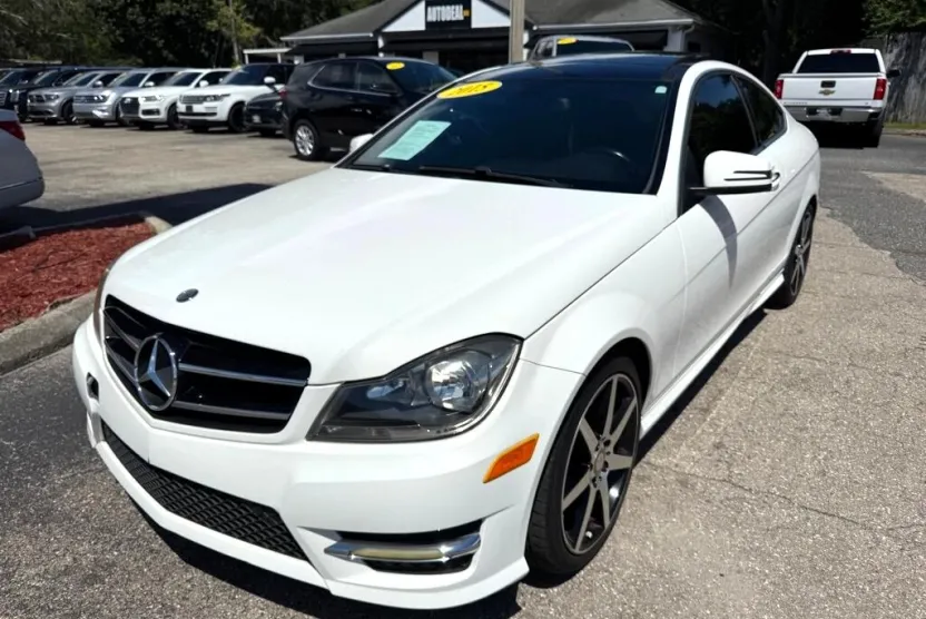 2015 Mercedes Benz C 250 Coupe photo 1