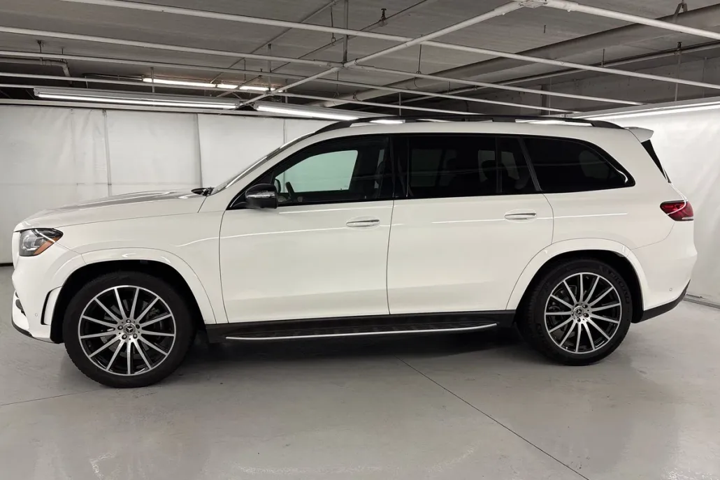 2022 Mercedes Benz GLS 450 4MATIC photo 1