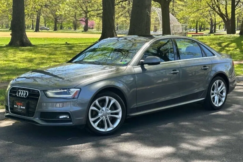 2015 Audi A4 2.0T Quattro Premium Plus S line photo 1