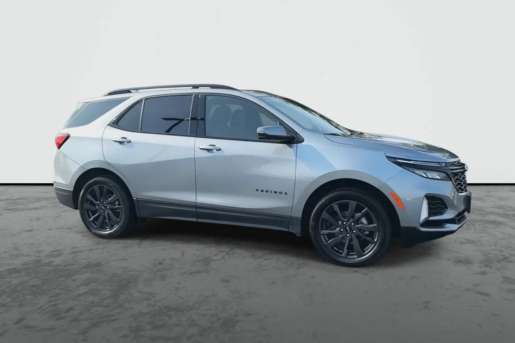 2024 Chevrolet Equinox RS photo 1