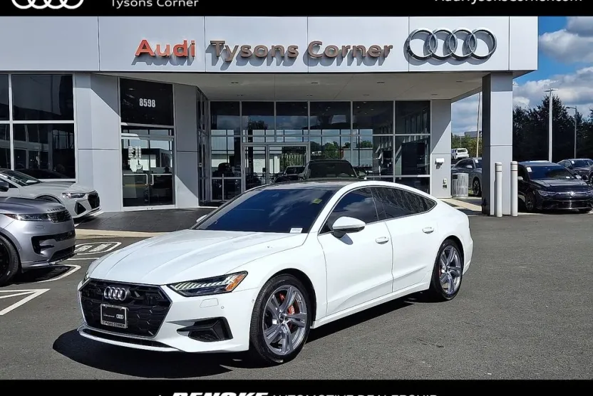 2025 Audi A7 55 Premium Plus photo 1