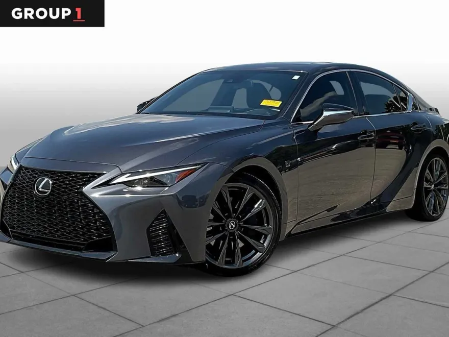 2024 Lexus IS F SPORT photo 1