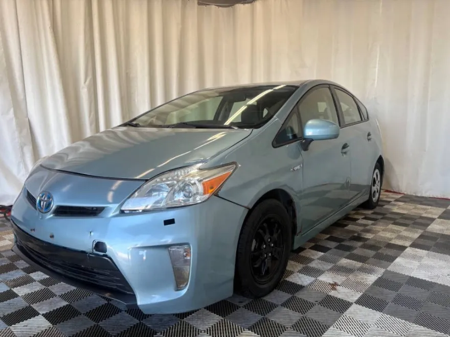 2014 Toyota Prius Two photo 1
