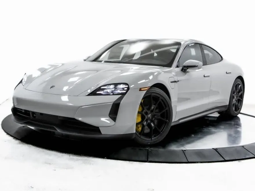 2025 Porsche Taycan Turbo photo 1