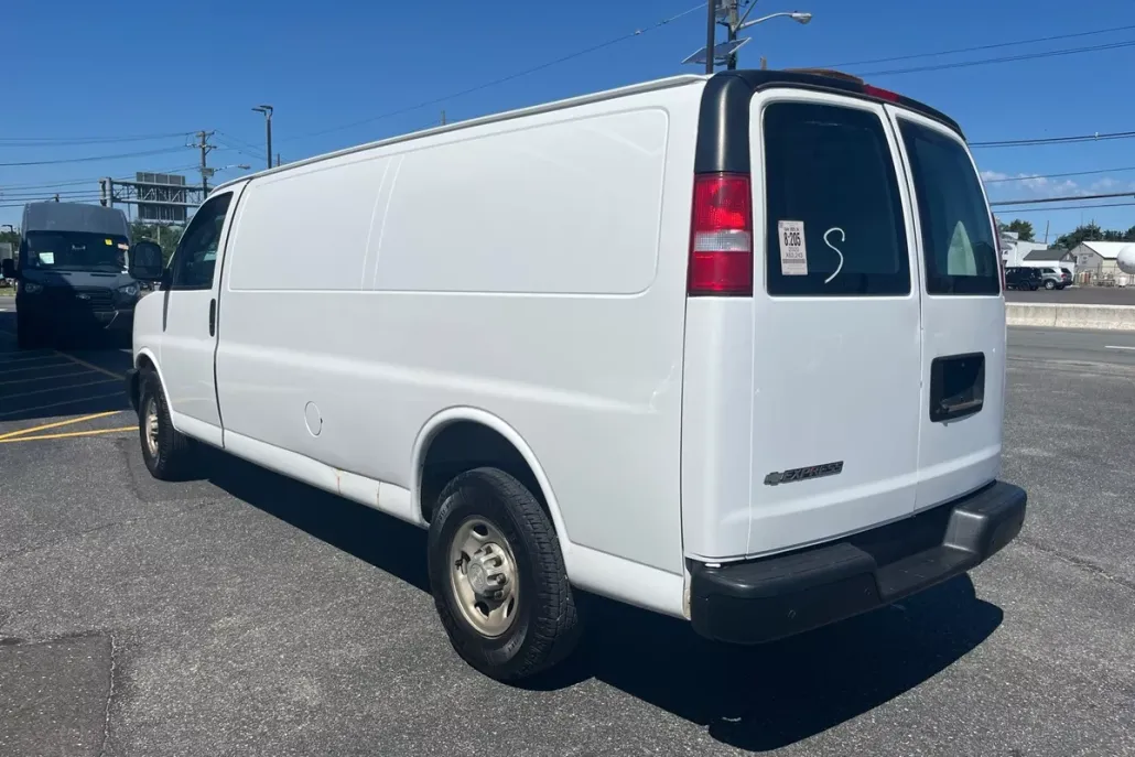 2020 Chevrolet Express Cargo Work Van 2500 photo 1