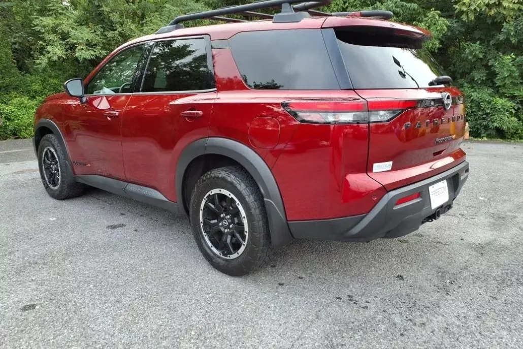 2023 Nissan Pathfinder Rock Creek photo 1