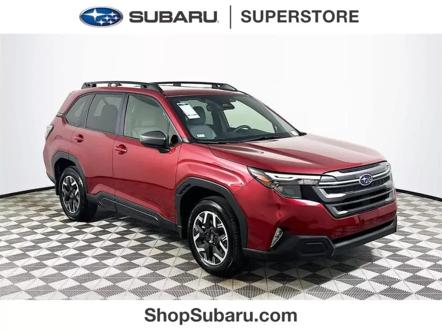 2025 Subaru Forester Premium Base photo 1