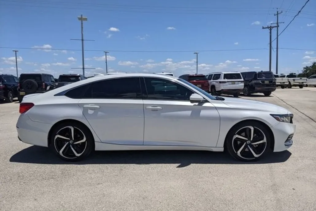 2020 Honda Accord Sport photo 1