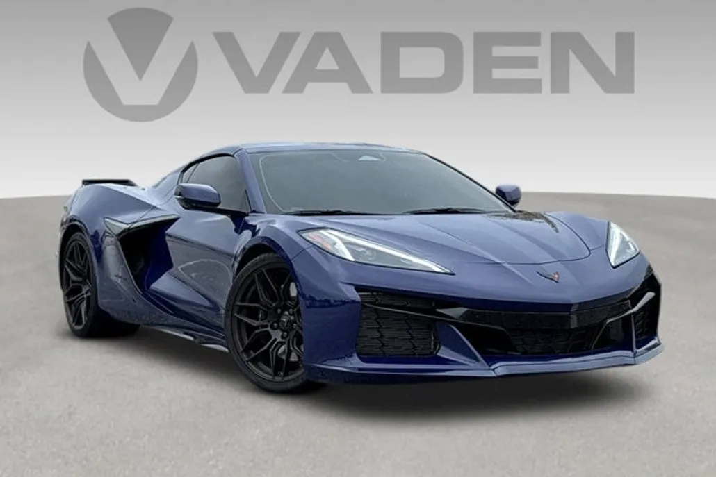 2025 Chevrolet Corvette Z06 3LZ photo 1