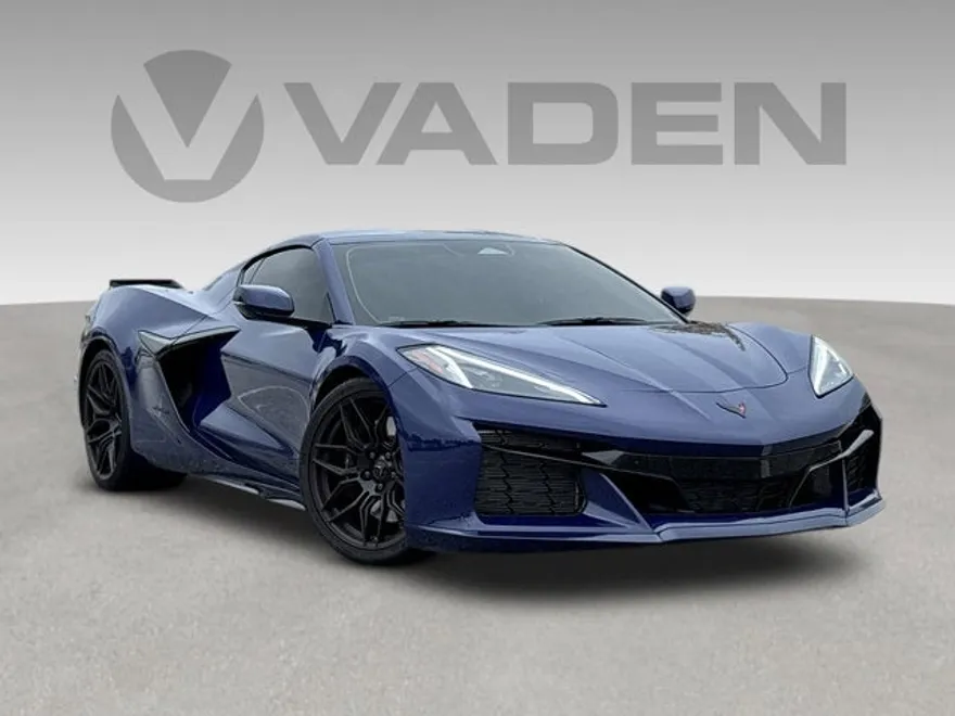 2025 Chevrolet Corvette Z06 3LZ photo 1