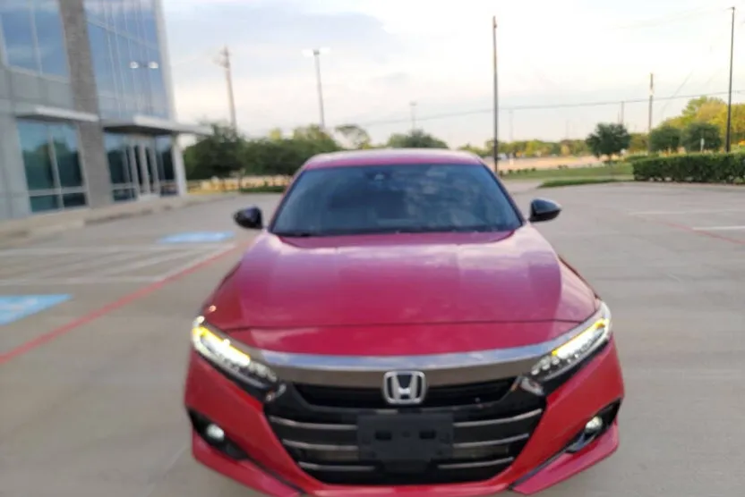 2021 Honda Accord Sport photo 1