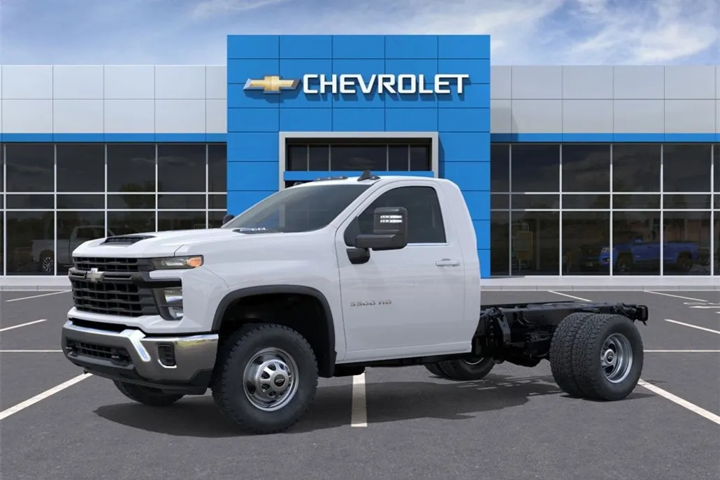2025 Chevrolet Silverado 3500HD Work Truck photo 1