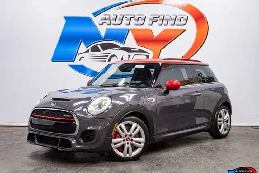 2017 Mini Cooper Hardtop John Cooper Works photo 1