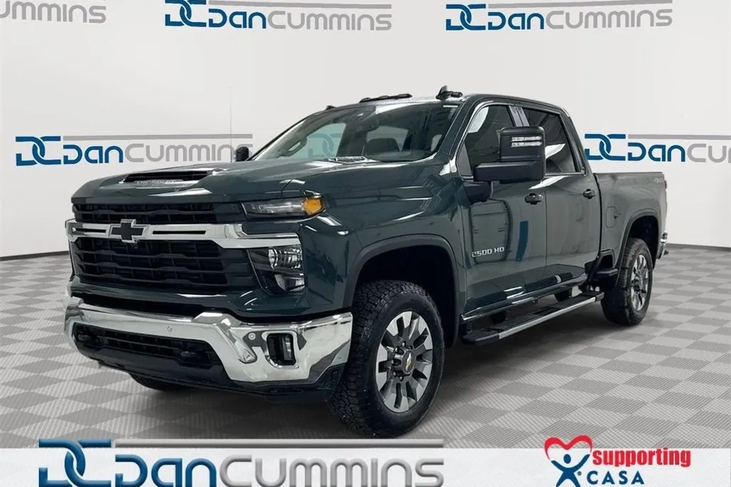 2025 Chevrolet Silverado 2500HD LT photo 1