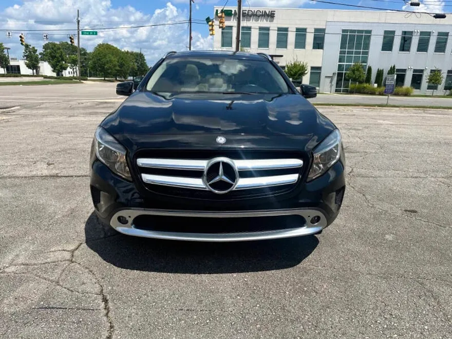 2015 Mercedes Benz GLA 250 photo 1