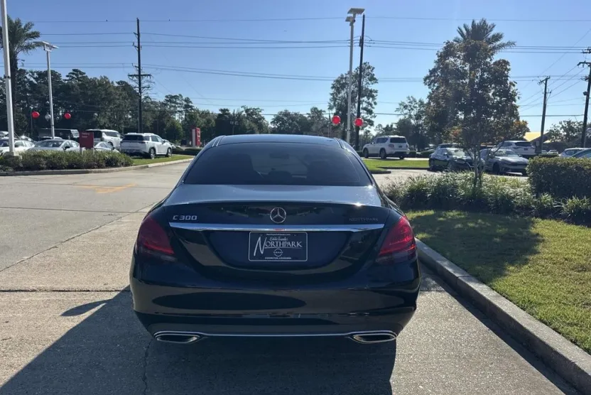 2020 Mercedes Benz C 300 photo 1