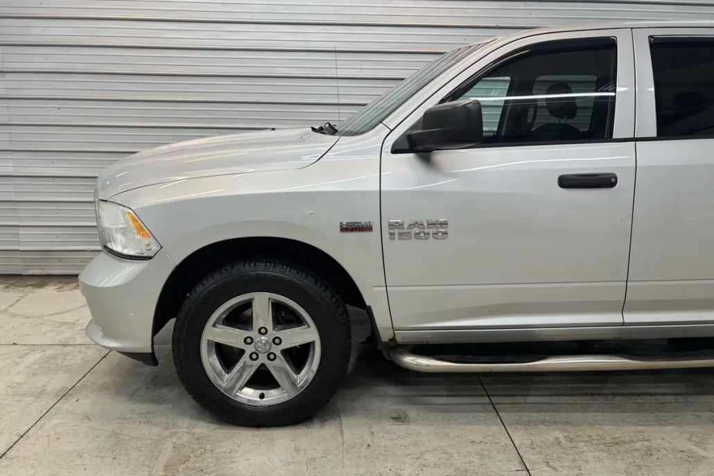 2014 Ram 1500 Express photo 1