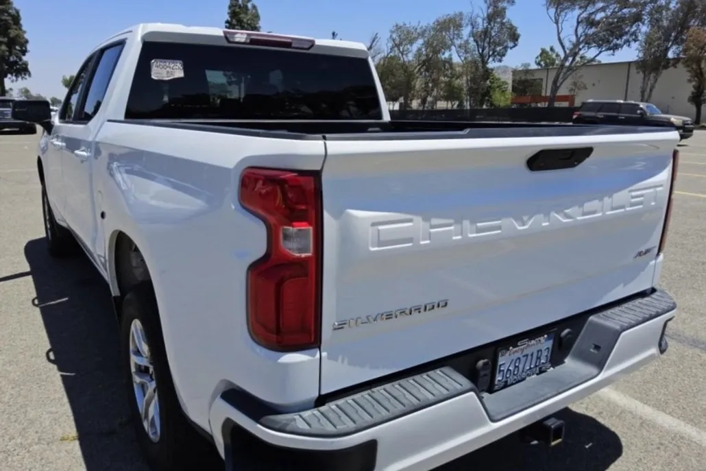 2020 Chevrolet Silverado 1500 RST photo 1