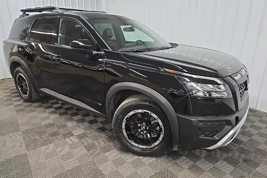 2023 Nissan Pathfinder Rock Creek photo 1