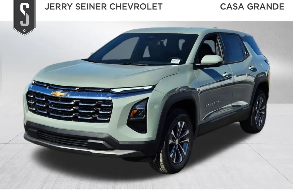 2026 Chevrolet Equinox LT photo 1