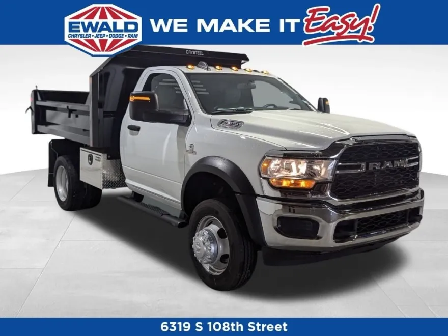 2024 Ram 4500 photo 1
