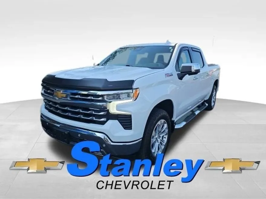 2024 Chevrolet Silverado 1500 LTZ photo 1