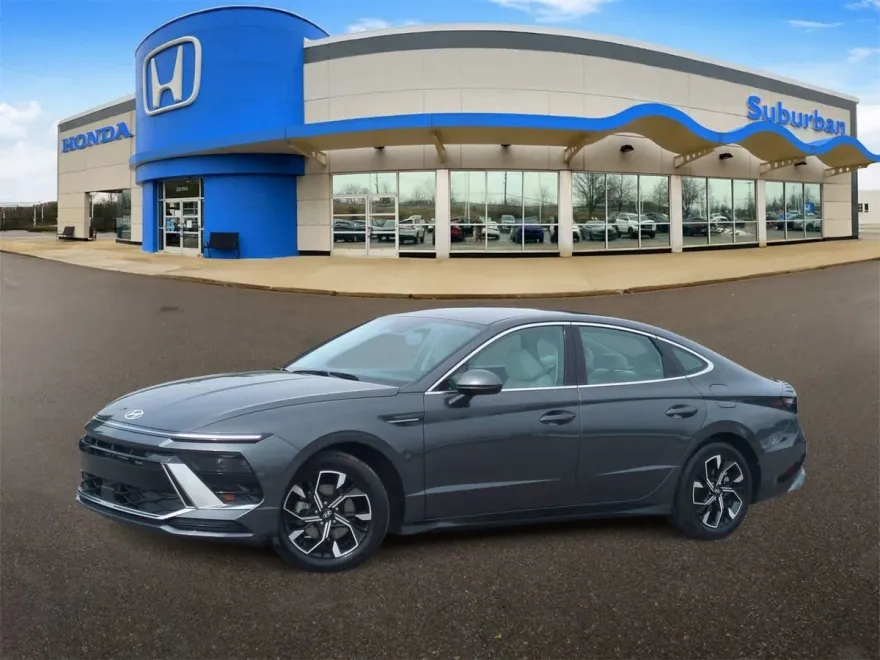 2025 Hyundai Sonata SEL photo 1