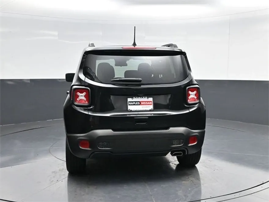 2021 Jeep Renegade Latitude photo 1