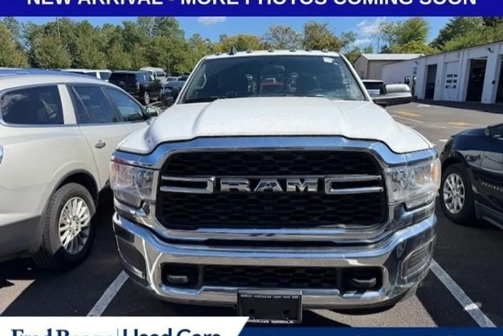 2022 Ram 3500 Tradesman photo 1
