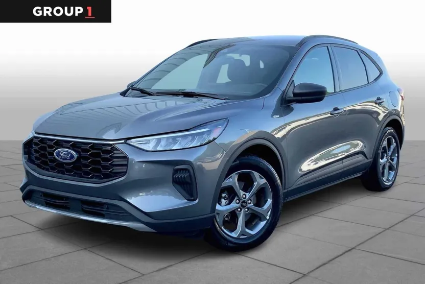 2025 Ford Escape ST-Line photo 1