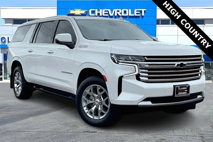 2021 Chevrolet Suburban High Country photo 1