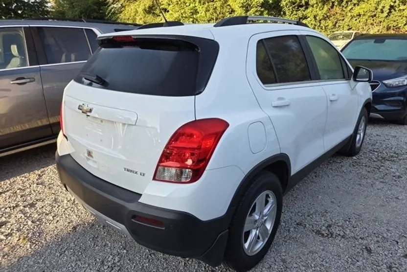2015 Chevrolet Trax LT photo 1