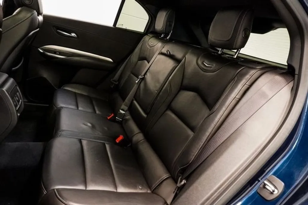 2019 Cadillac XT4 Premium Luxury photo 1