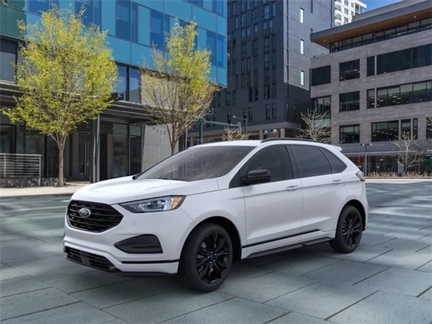 2024 Ford Edge SE photo 1