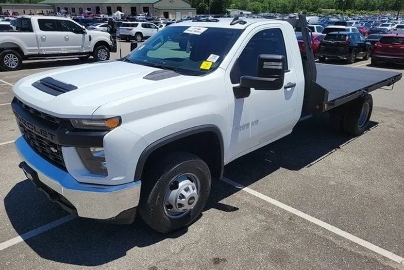 2023 Chevrolet Silverado 3500HD Work Truck photo 1