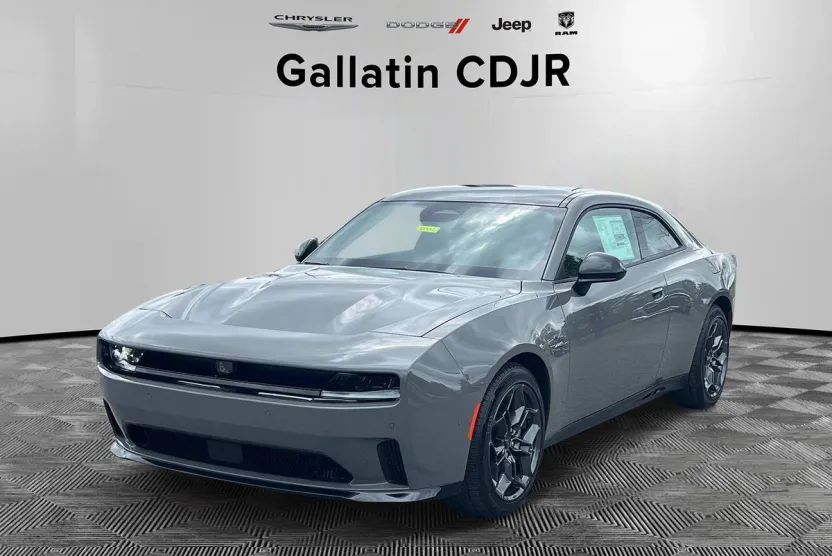 2025 Dodge Charger Daytona R/T photo 1