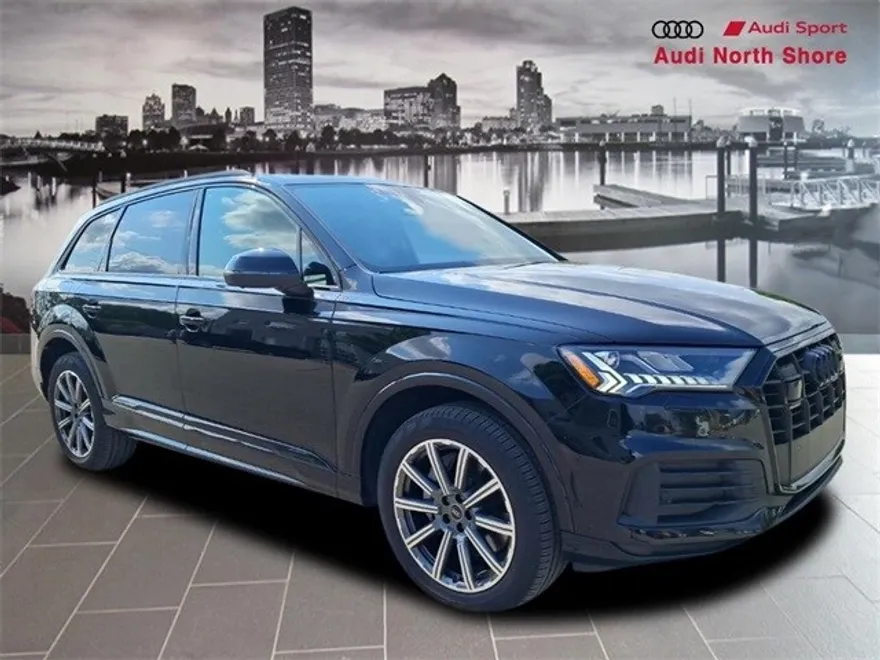 2023 Audi Q7 45 Premium Plus photo 1