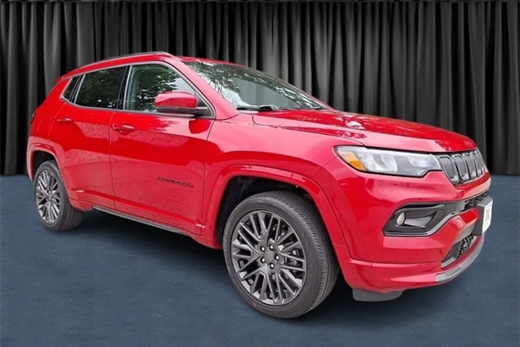 2022 Jeep Compass Limited photo 1