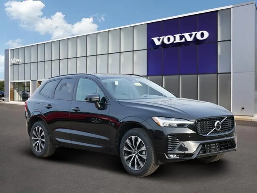 2025 Volvo XC60 B5 Core photo 1
